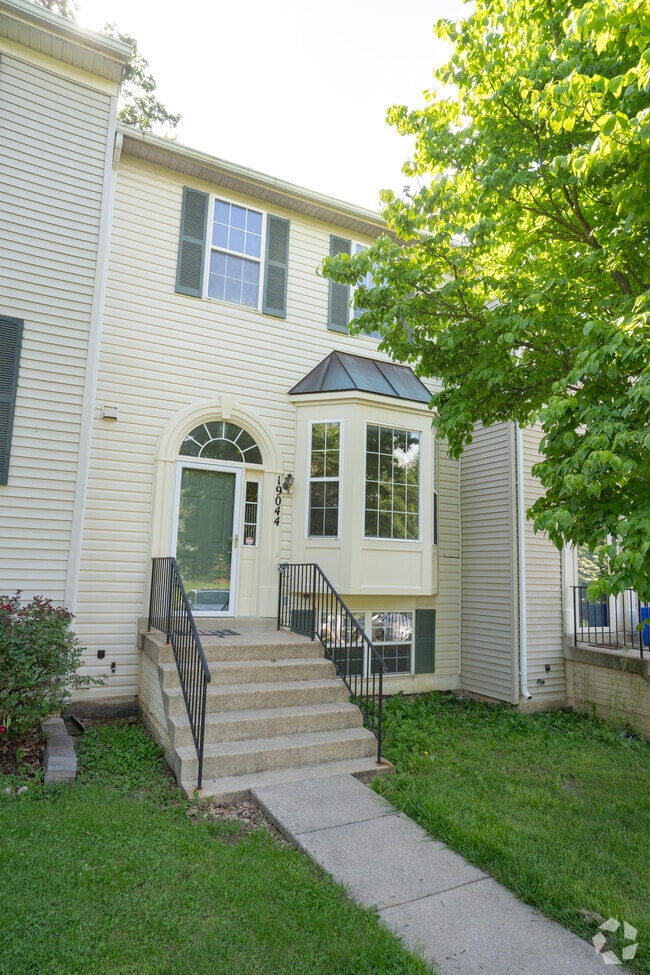 Building Photo - 19044 Sawyer Ter Rental