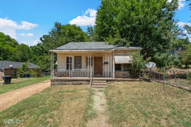Photo - 3410 Jackson St