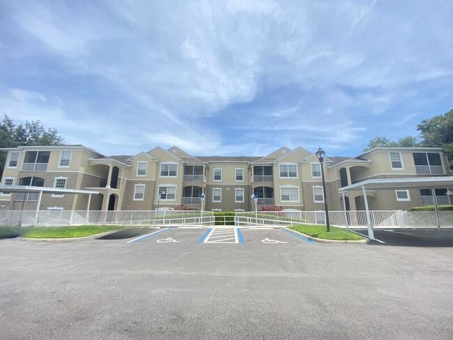 Building Photo - 584 Brantley Terrace Unit 109 Rental