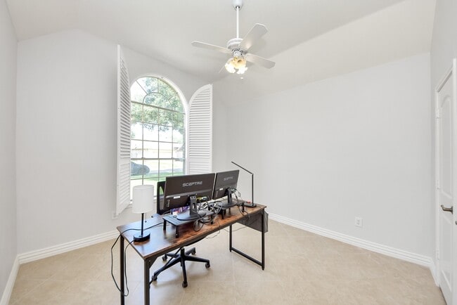 Building Photo - 4214 Cambry Park
