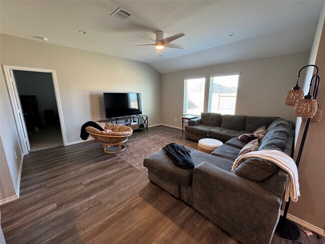 Photo - 40619 Pine Spruce Ln