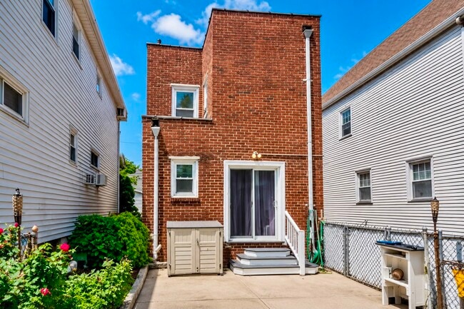 Photo - 116 Brighton Ave Unit 116 Brighton Ave
