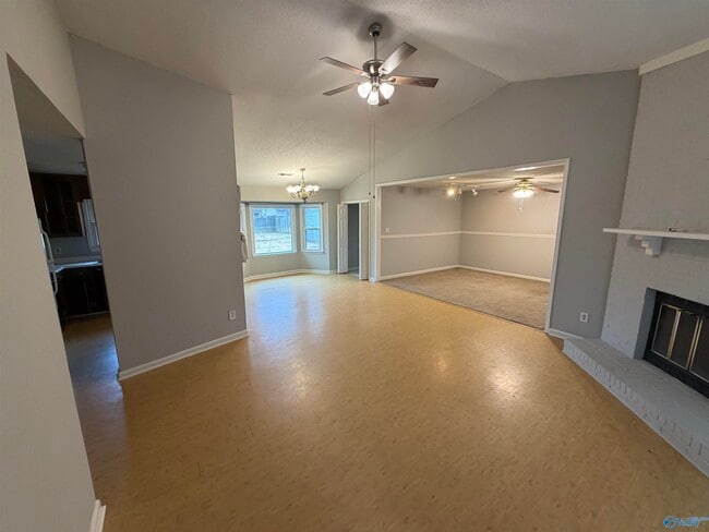 Photo - 15104 Balsam Dr SE