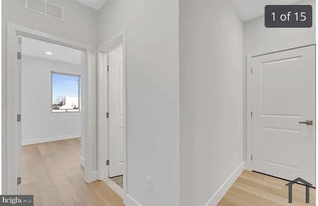 Building Photo - 3260 N 13th St Unit 3