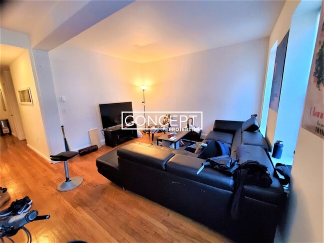 Photo - 772 Columbus Ave Unidad 2