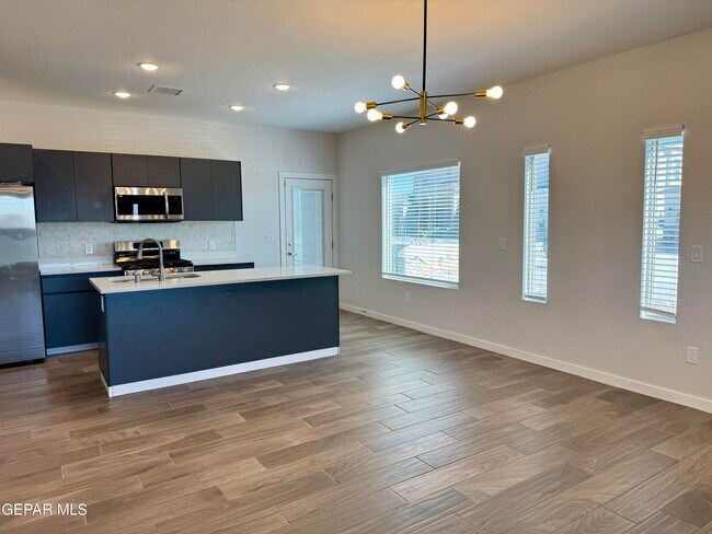 Photo - 12725 Don Norte St