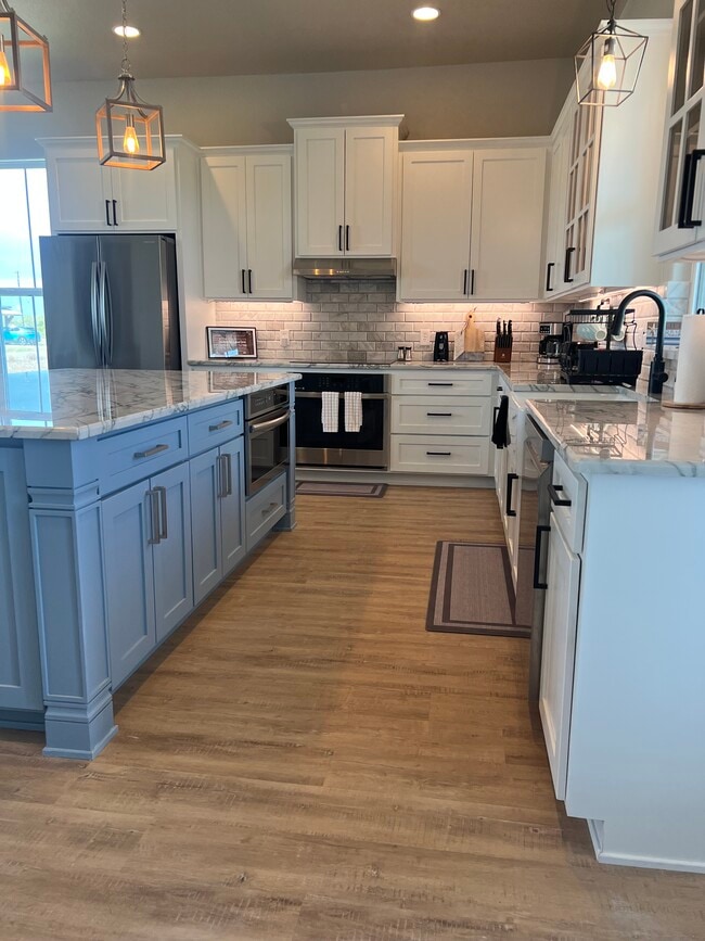 Photo - 360 Club Oak Ln