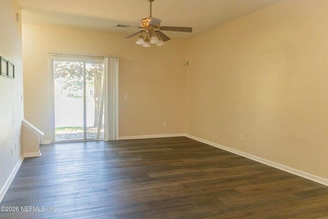 Photo - 762 Scrub Jay Dr