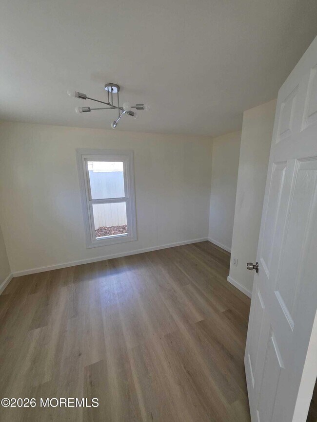 Photo - 1145 Kenton Dr