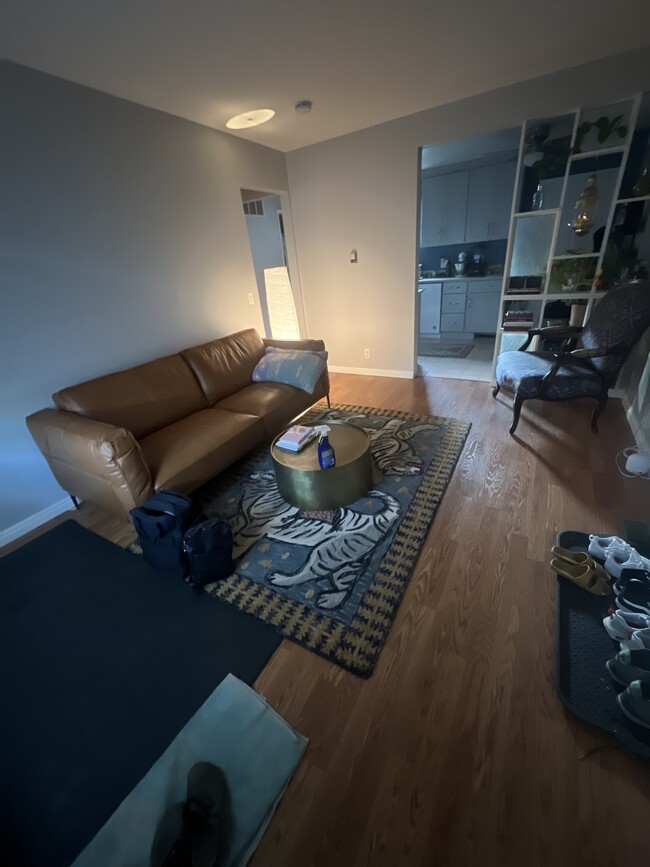 Furnished OR Unfurnished - 1016 S Denver St Apartments