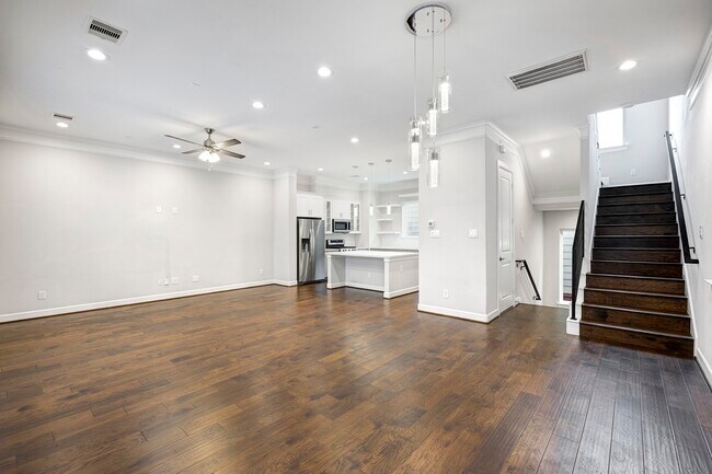 Photo - 5932 Petty St