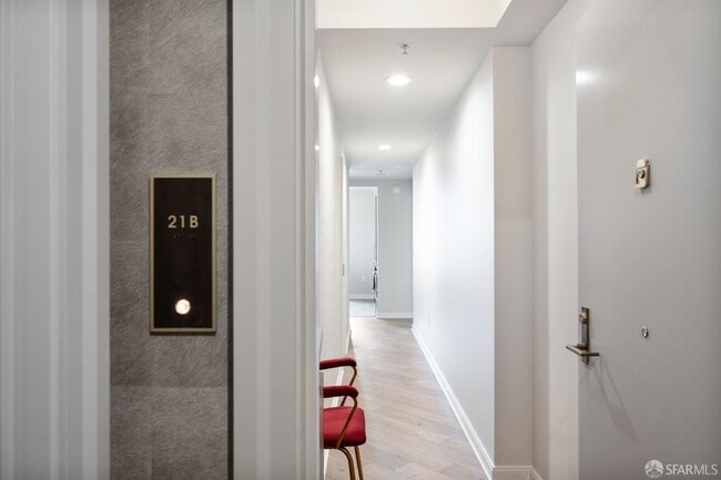 Photo - 401 Harrison St