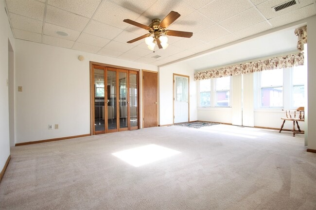 Photo - 3 Bedroom / 3 Bathroom Home | Near Downtown and Henry Doorly Zoo