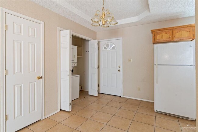 Photo - 11 West Dr Unit 3