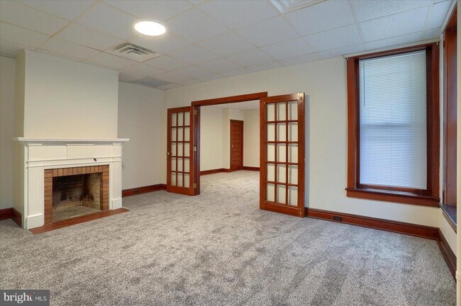 Photo - 50 E Maple St Unit 4