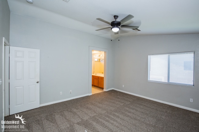 Photo - Beautiful 4Bdm 2.5Ba Home in East Las Vegas!