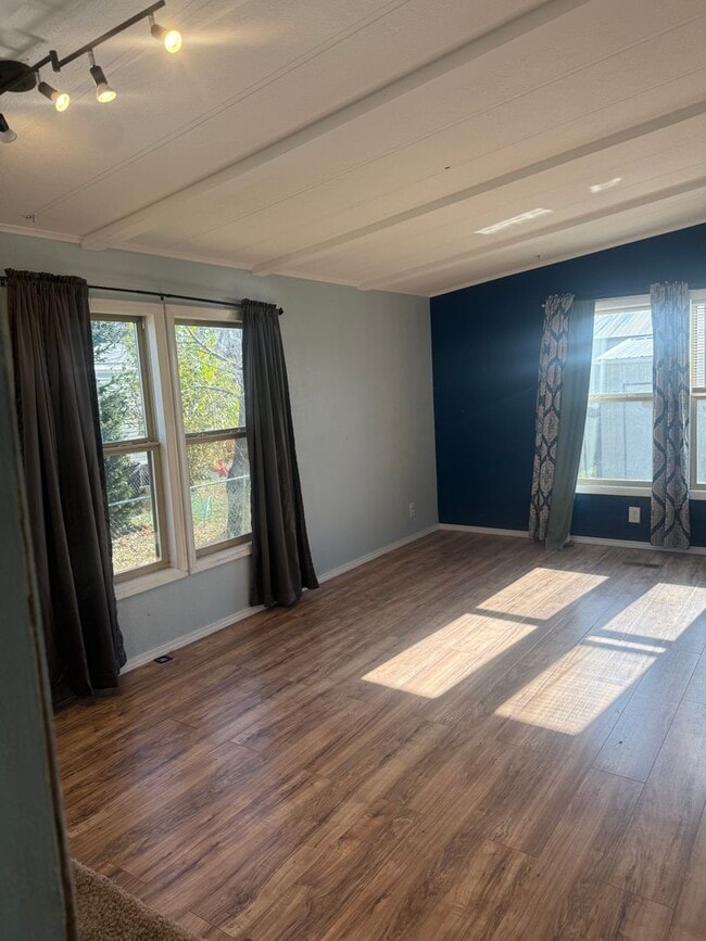 Photo - Spacious 3-Bedroom with Storage Shop & Off...