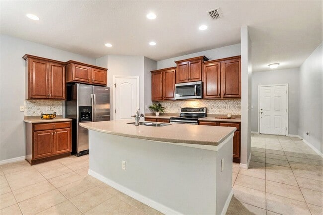 Photo - 2803 Winglewood Cir