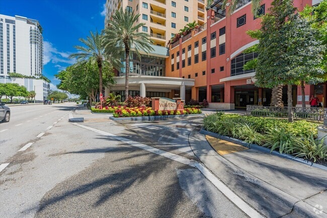 Building Photo - 110 N Federal Hwy Unit 703 Rental