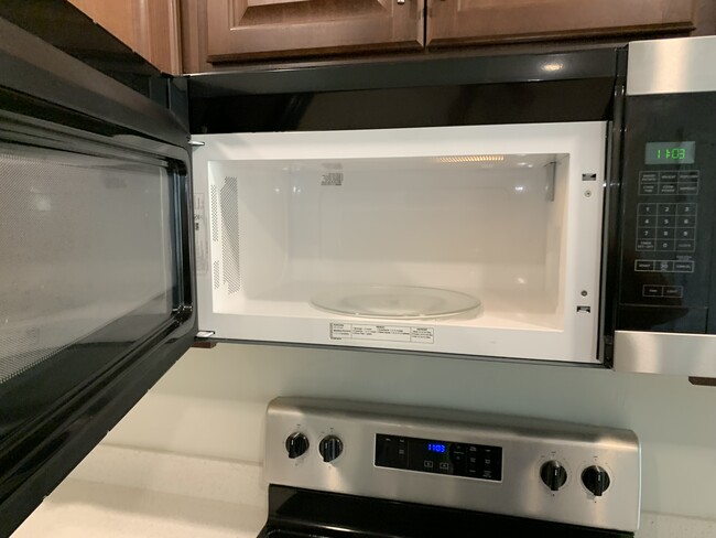 Photo - 25129 E Lenox Cir