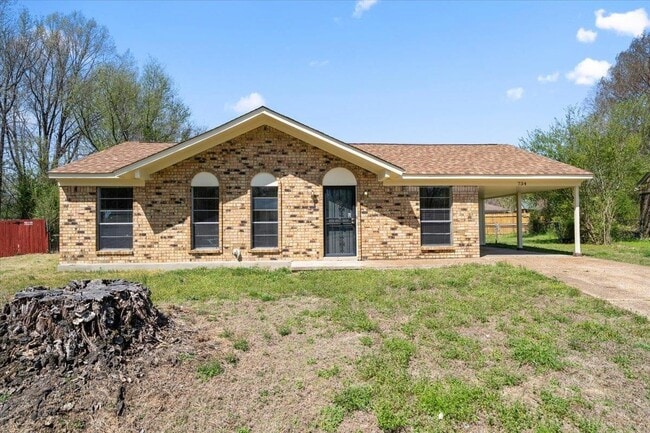 Building Photo - 734 Archie Dr