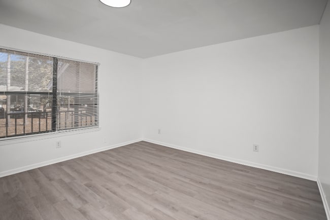 Photo - 1410 S Elizabeth Ave Unit 504