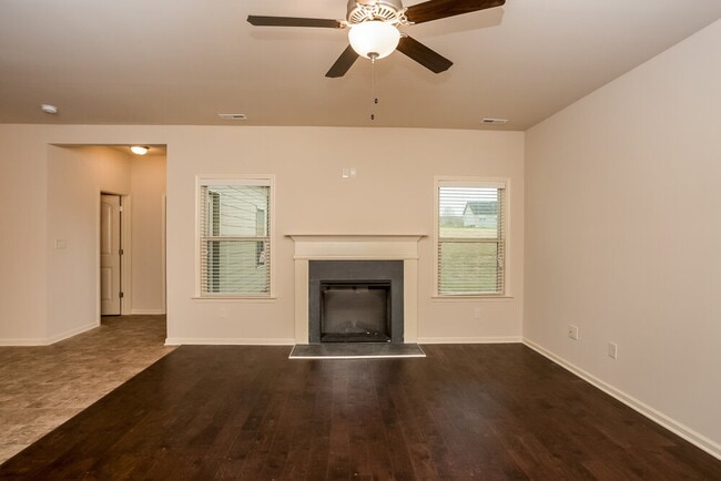 3223 Puritan Way