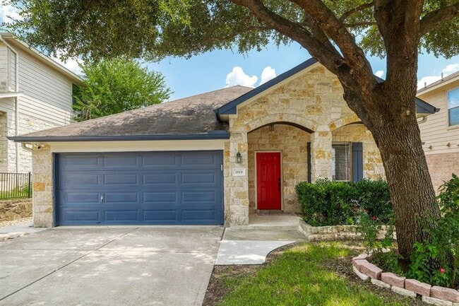 Building Photo - 1819 Melissa Oaks Ln