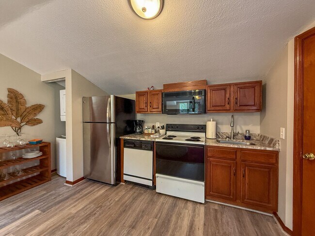 Photo - 1 Bedroom 1 Bath Furnished Garage Apartment - ALL UTILITIES INCLUDED!
