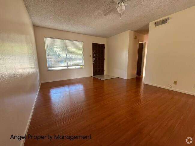 Building Photo - 7130 Reichmuth Way Rental