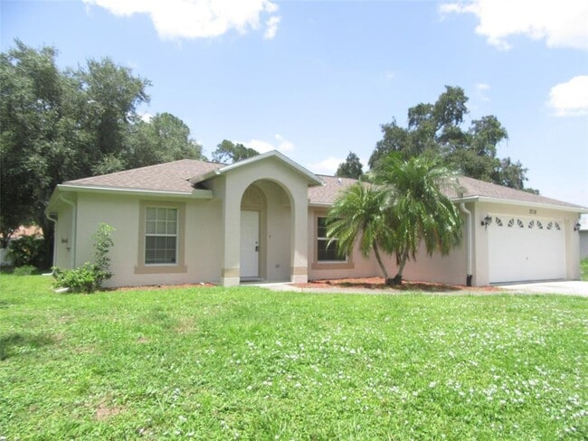 Building Photo - 2716 Vogler Ln