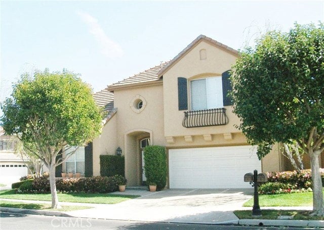 Building Photo - 4 Menton