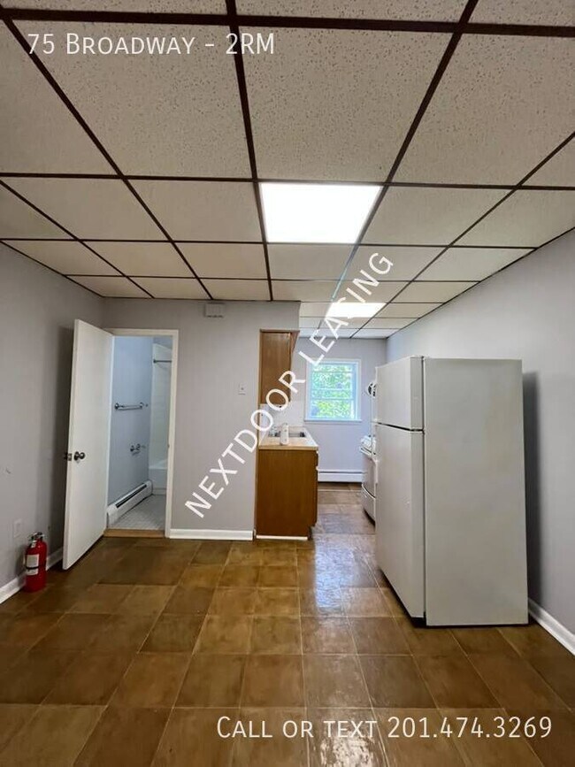 Photo - 75 Broadway-2RM Unit 2RM