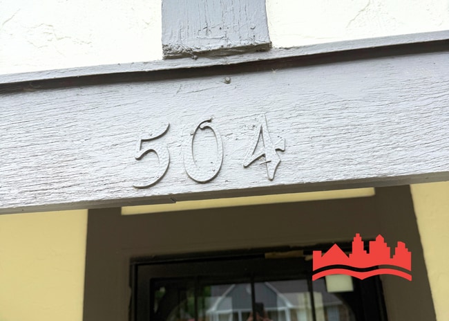 504 Elmfield Cove