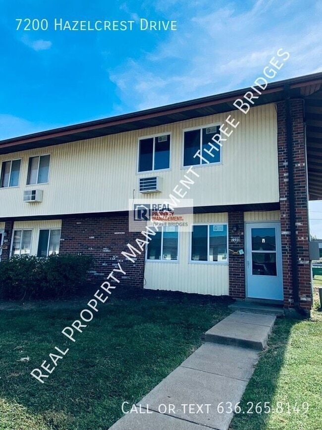Building Photo - 7200 Hazelcrest Dr Rental