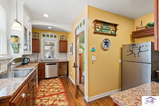 Photo - 132N33RD Unit 132 N 33RD 2