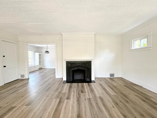 3265 E Overlook Rd Unidad 2