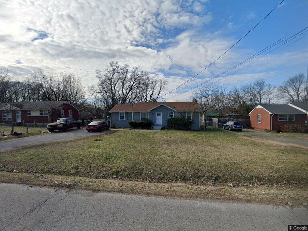 Photo - 810 Hunt St