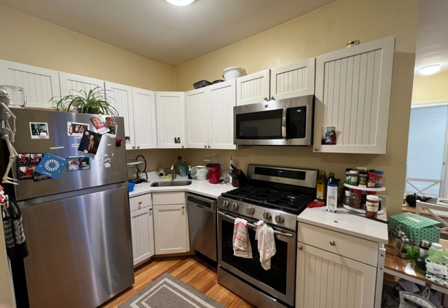 Photo - 87 Morrison Ave Unit 1R