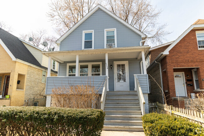 Building Photo - 1116 Darrow Ave Rental