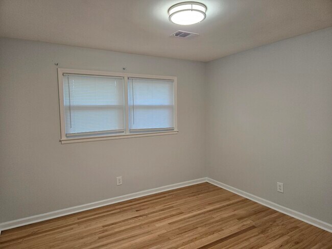 Photo - 4580 Hickory Dr