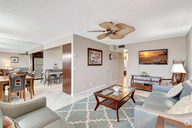 Building Photo - 4049 Wolverton C Rental