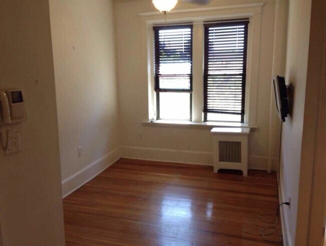 Photo - 75 Burbank St Unidad 401