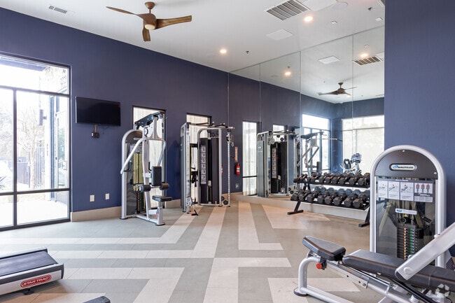 Fitness Center - Laurel Glen