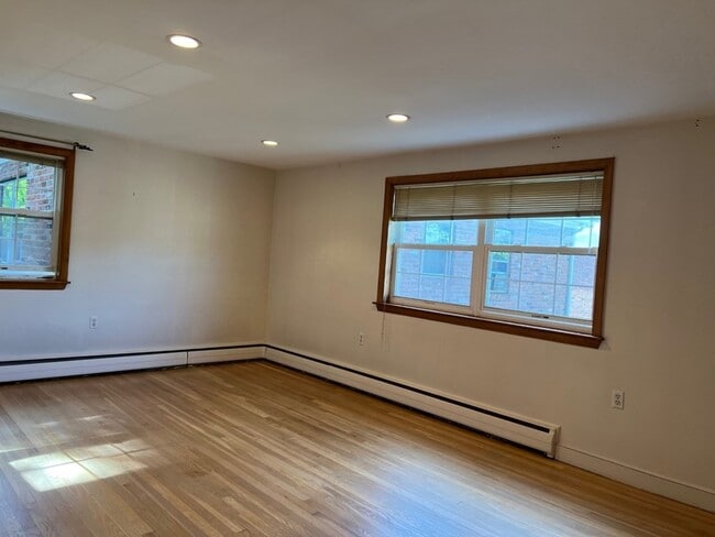 41 Beulah St Unit 4