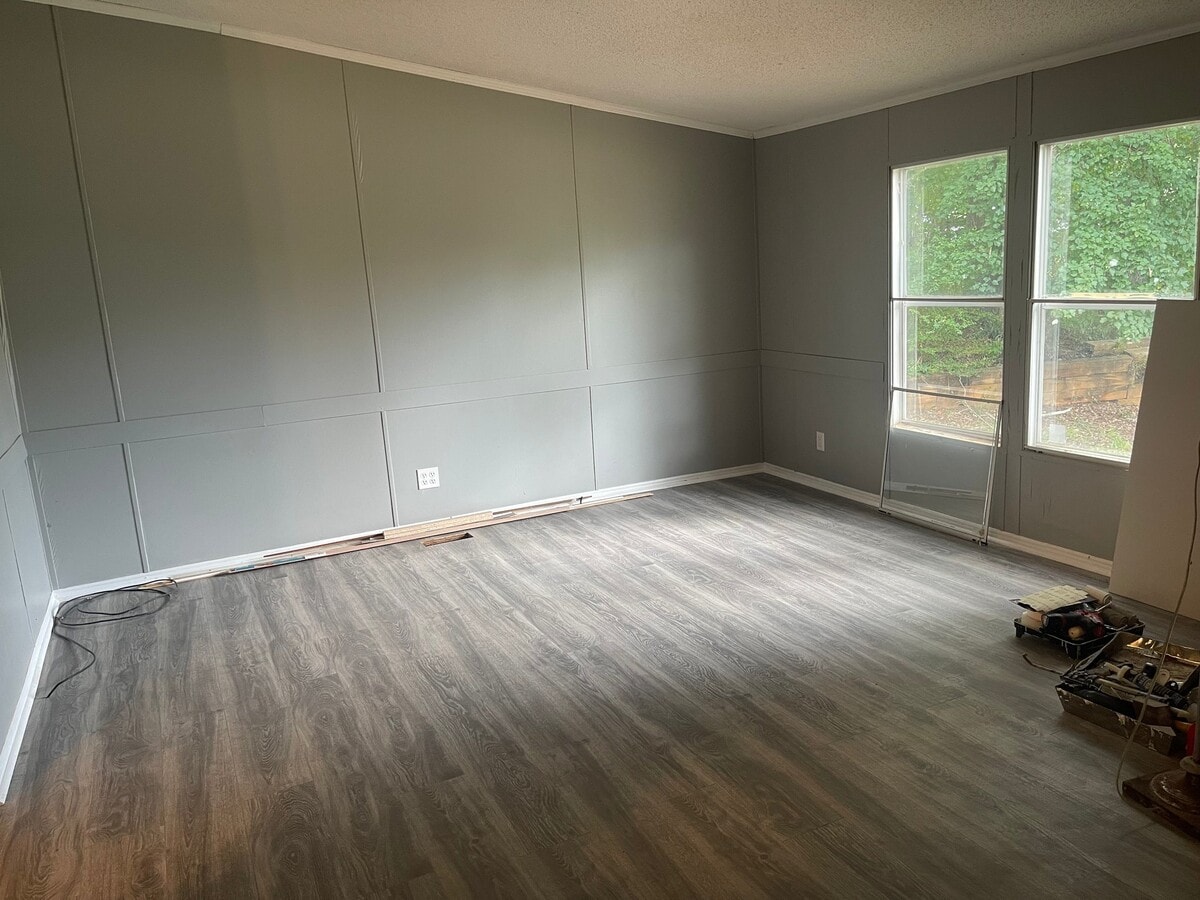 Photo - 200 Owens Meadow Ct