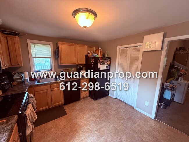 Photo - House in Midway Available September 1, Updated Kitchen & Bath, Fenced Yard, 2 Car Garage