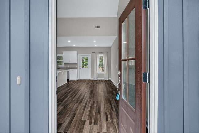 Photo - 3 Bedroom 2 Bathroom home in Pembroke GA - close to Ft. Stewart