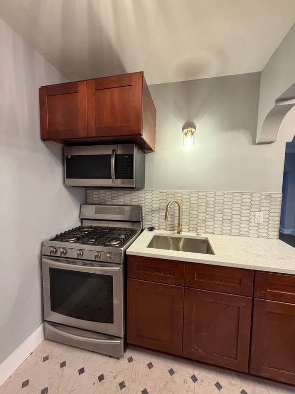 Photo - 5600 W National Ave Unidad 3