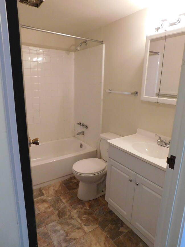 Springport Glen Apartments For Rent in Jackson, MI